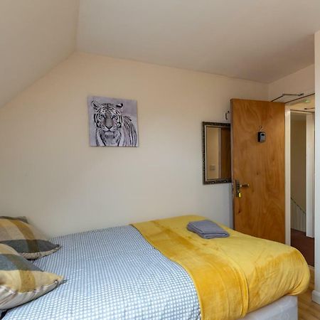 Newcastle City Studio Apartments מראה חיצוני תמונה
