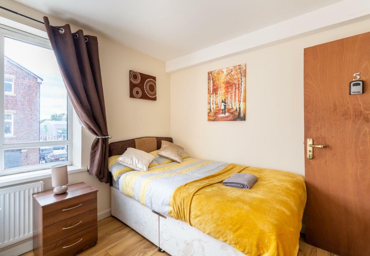 Newcastle City Studio Apartments מראה חיצוני תמונה