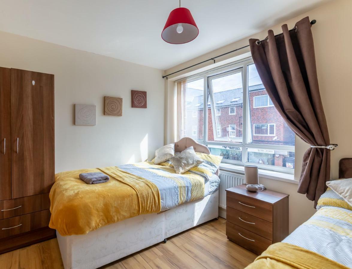 Newcastle City Studio Apartments מראה חיצוני תמונה
